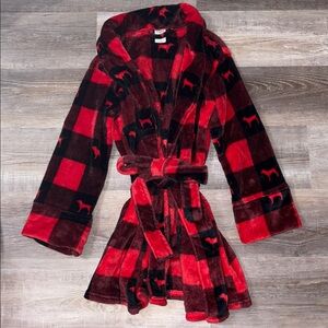 Pink Victorias Secret Robe